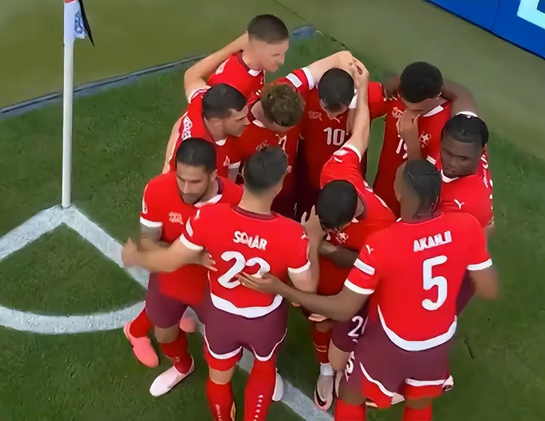 阿贾克斯反客为主,力挫对手晋级有望的简单介绍 阿贾克斯反客为主,力挫对手晋级有望的简单介绍