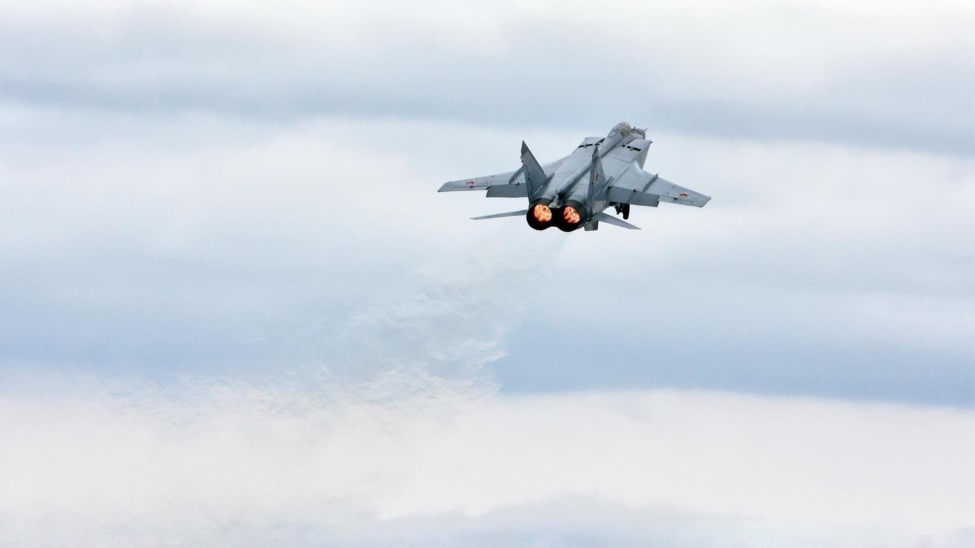 非洲双星闪耀世界公园,安哥拉压哨绝杀与萨拉赫的指南针之夜